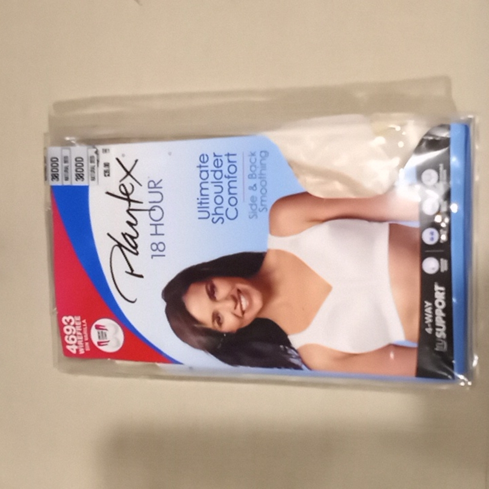 NWT Playtex natural beige wire free bra. Suze 38DDD